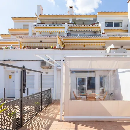 Santa Ana And Fun Apartment